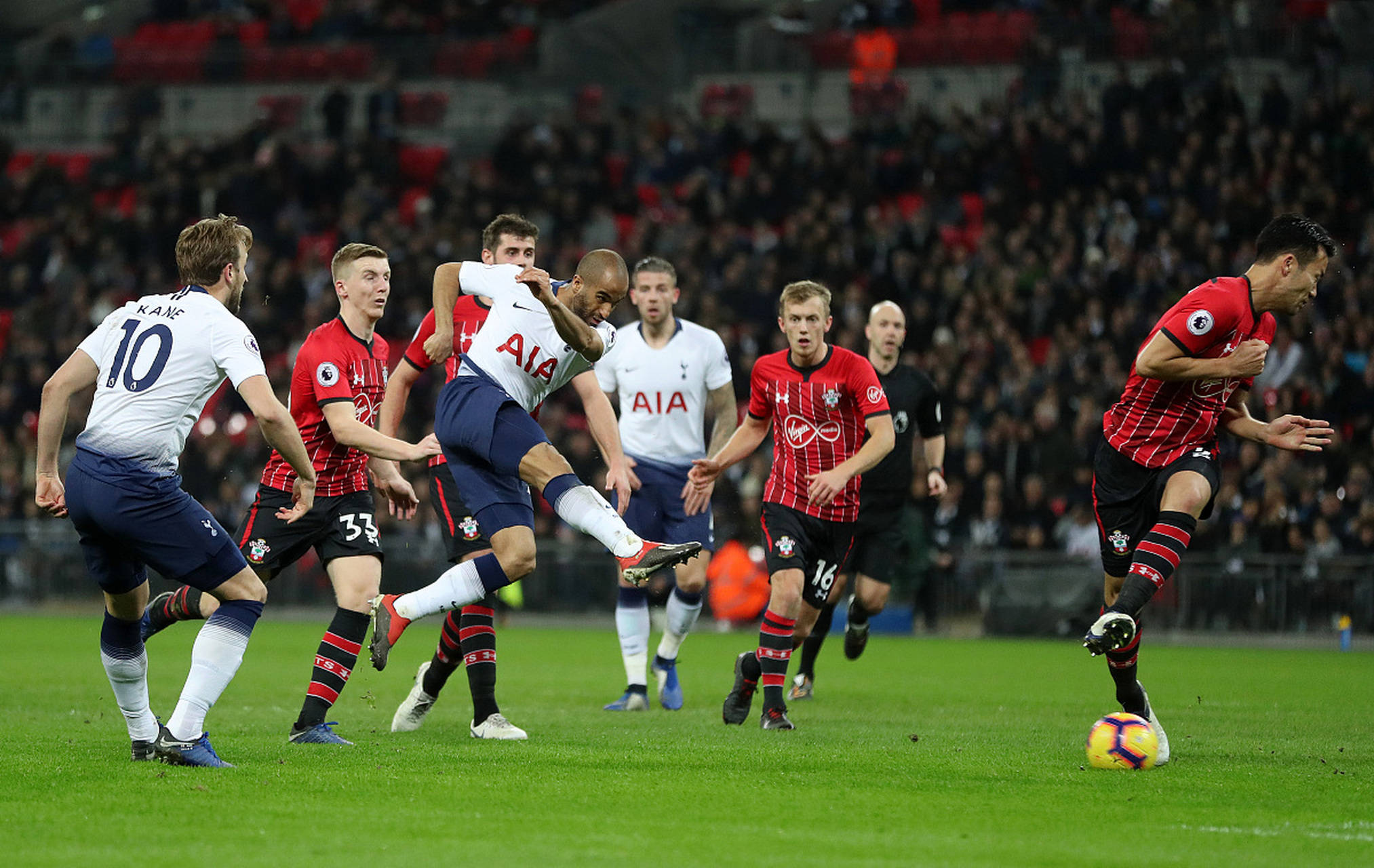 表现征服了 表现征服了